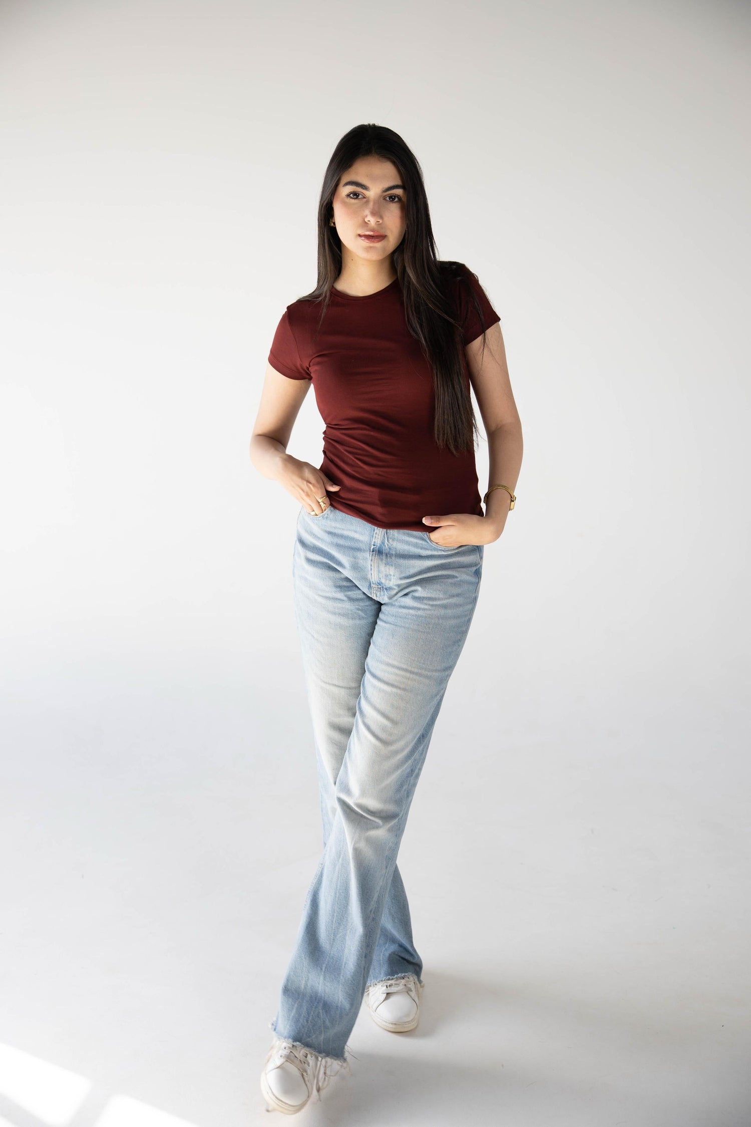 SHORT SLEEVE