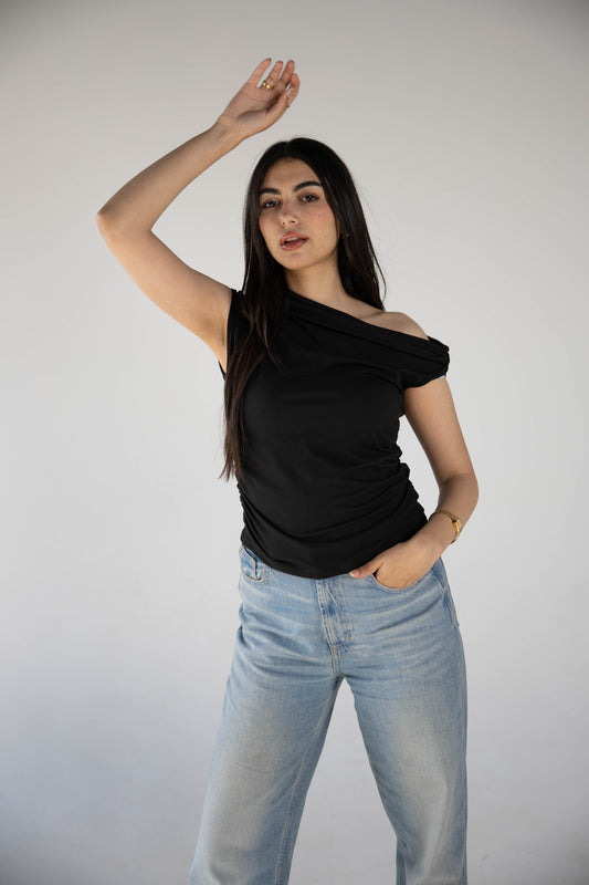 ONE SHOULDER RUSHED ASYMMETRICAL TOP